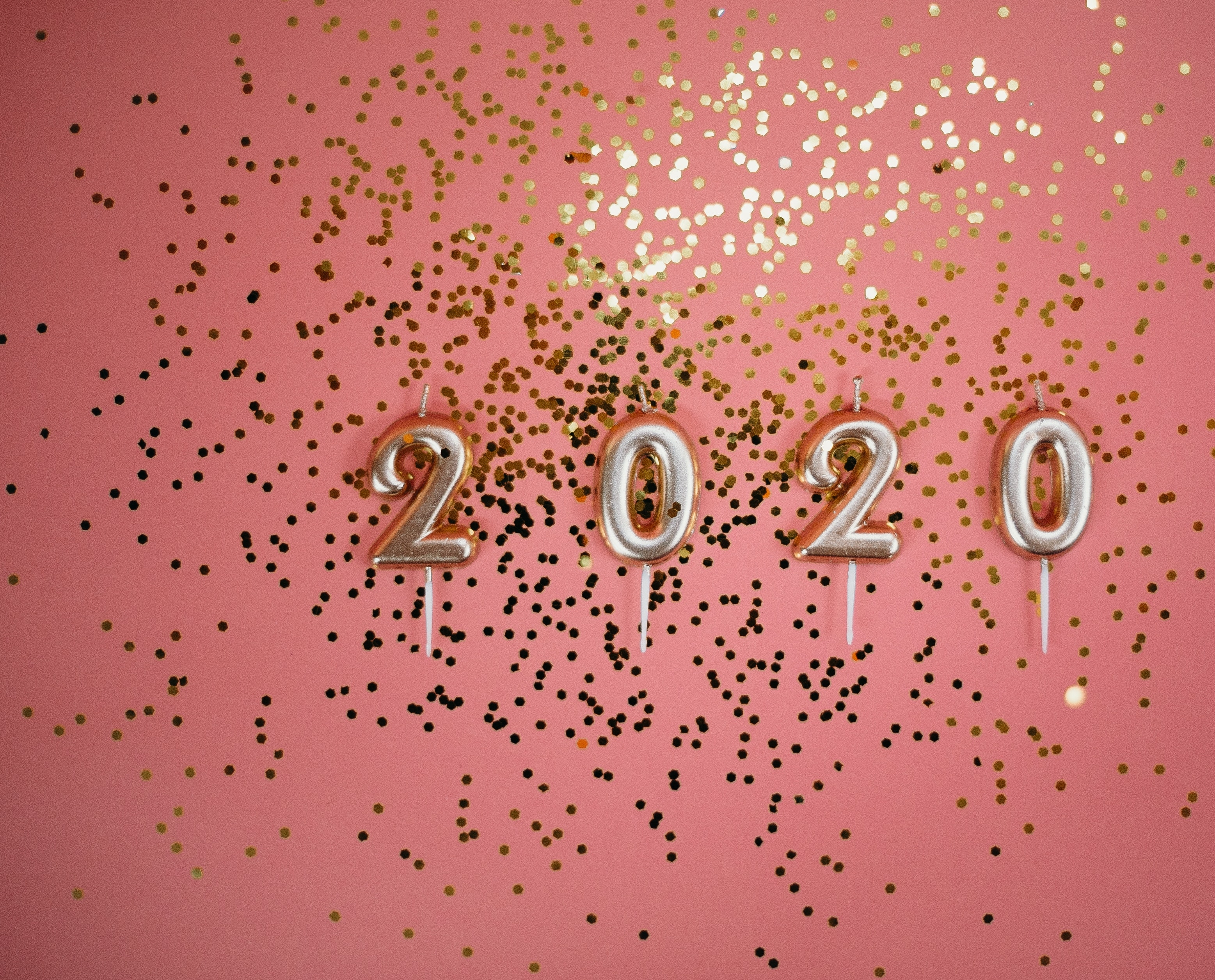 photo-of-2020-on-pink-background-3401900